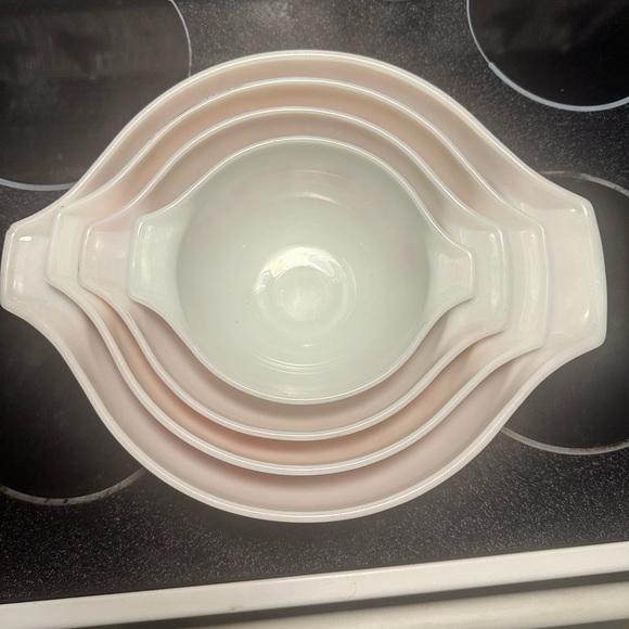 Pyrex Cinderella Gooseberry Mixing Bowl Set